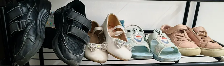 Free shoes size from24,25 to 26