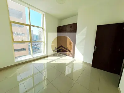 Very luxurious 2bhk apartment available close to bus stop