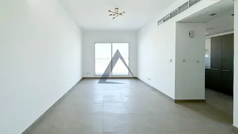 Spacious 2 BHK | Closed Kitchen | 2 Balconies