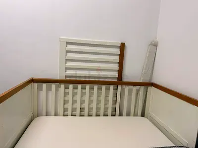 Wooden 4 side closed Baby Crib with Mattress
