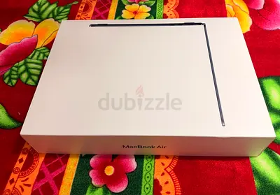 MacBook Air M2 - 256GB Ram 16GB Lightweight and Powerful Laptop