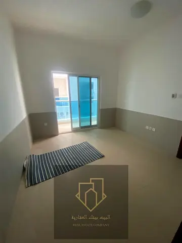Upscale one-bedroom apartment in City Tower with parking and high floor