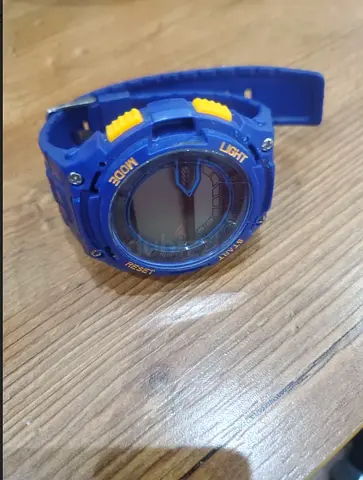 kids watch only needs battery swap