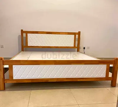 King size Bed including Medical Mattress Available