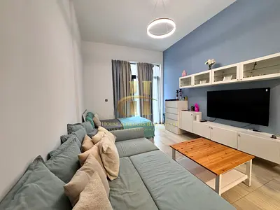 Fully furnished | Modern Living | Fitted Kitchen