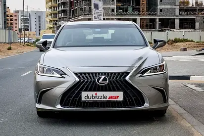 صورة 2 لـ 2023 Lexus ES-SERIES