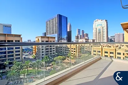 Large Layout | Vacant On Transfer | Balcony