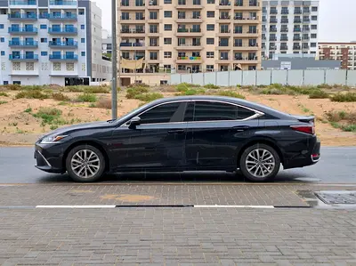 صورة 4 لـ 2023 Lexus ES-SERIES