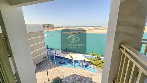 Spacious 2-Bedroom Lagoon Apartment for Sale | Mina Al Arab