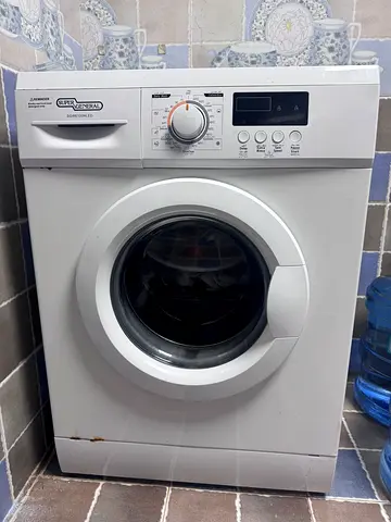 Front load washing machine - working condition, white
