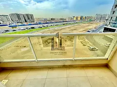 FAMILY RESIDENCE ~ 15 DAYS FREE ~ BALCONY ~ COVERED PARKING