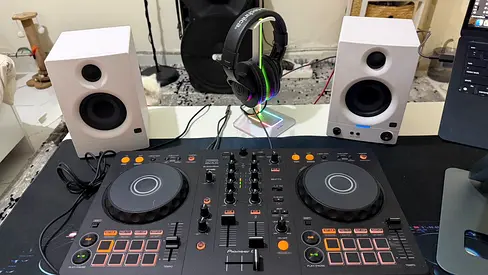 Compact DJ Controller Bundle with White Studio Monitors  Headphones