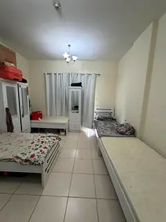 Executive Female Bedspace Available – Emirates Cluster, International City