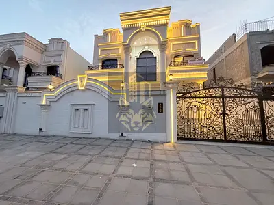 فرصة مميزة لامتلاك فيلا بتصميم كلاسيكي راقٍ في واحدة من أكثر المناطق السكنية هدوءاً