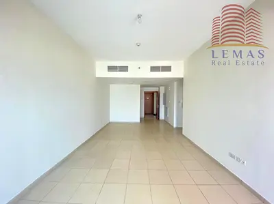 3 BHK resale installments With maid's room