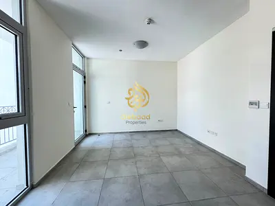 Spacious Studio apartment with All amenities book now for family!
