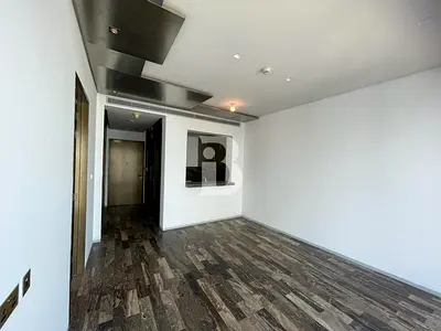 SEA VIEW I SPACIOUS I PERFECT CONDITION