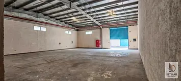 CHEAPER WAREHOUSE SIZE 3800/SQFT PRICE 160k IN SAJJA SHARJA