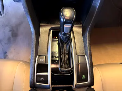 2020 Honda CIVIC — миниатюра 16
