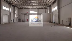 A prime warehouse for rent in Umm Al Thu'ub - Umm Al Quwain, with an area of ​​25,000 square