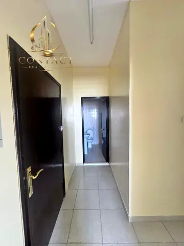 فرصة مميزة للإيجار في عجمان – الروضة 1 ✨🏡  شقة مريحة بموقع حيوي وقريب من أهم الطرق والخدمات