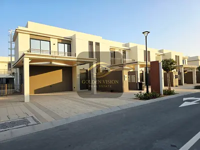 2 Bedroom Townhouse for Rent Falcon Island Al Hamra Village