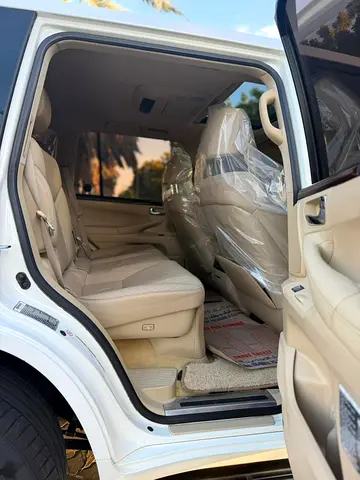 2010 Lexus LX-SERIES 缩略图 13