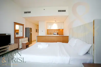 Fully Furnished | Studio | High Floor | Vacant