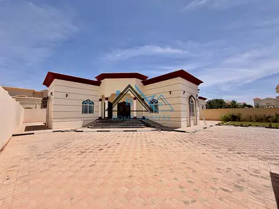 4 Br Ground Floor Villa | Driver Room | Private Yard | Shaded Prking