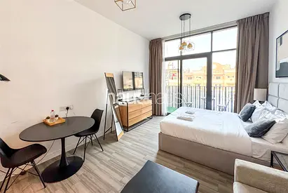 Large Studio | Modern Finish | Ready to Move