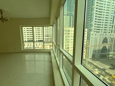 إطلالة جميلة  تكييف مجاني  :  جيم مجاني  مسبح مجاني  شهر مجاني