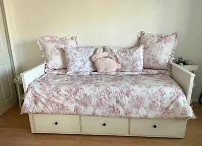 URGENT SALE 
IKEA Hamnes day bed with3 Storage Bed with- Like New - First Come First Serve
