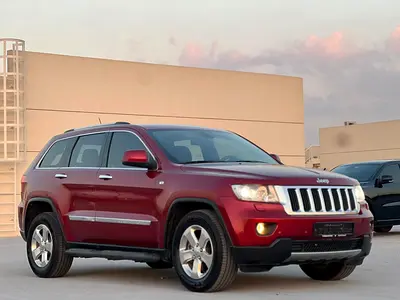 Jeep Grand Cherokee Limited 2012 - GCC Specs - Well Maintained