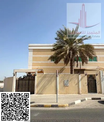 فيلا للايجار بالعذرا الشارقة .مكونه من اربغ غرف و مجلس و صالة .السعر ١١٥الف