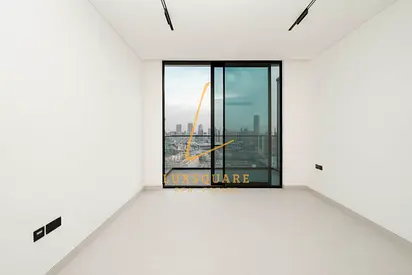 Great View I High Floor I Bright and Spacious