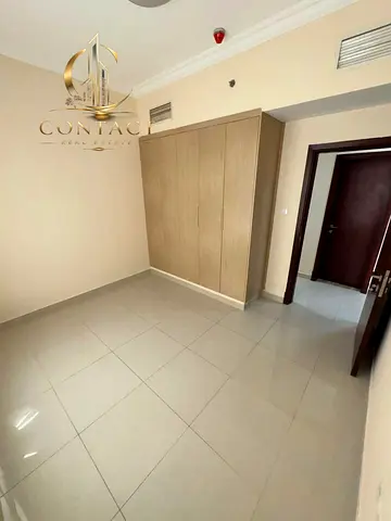 🔥 عرض مميز للإيجار في عجمان 🔥🔥 🏡 شقة مميزة داخل بناية جديدة – أول ساكن بتشطيب ممتاز وتصميم عملي ومريح جداً: