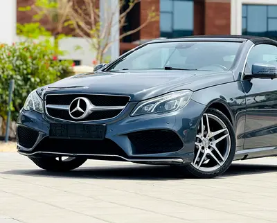 2015 MERCEDES-BENZ E250 GCC SPECS IN EXCELLENT CONDITION