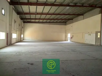 Al Qusais 12,000 sq. Ft warehouse with high power load connected