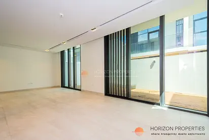Ready to Move | Unfurnished | 4 Bedroom