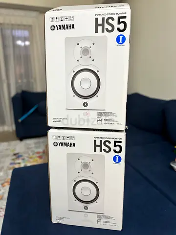 YAMAHA HS5 STUDIO MONITOR