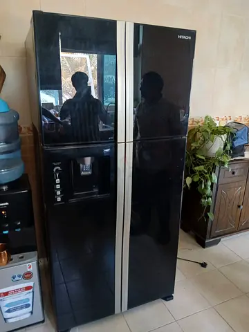 Hitachi four door fridge freezer inverter technology latest model