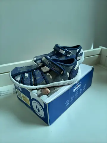 Italian Chicco sandals size 30