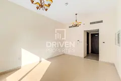 Chiller Free | Bright Studio | Good Location