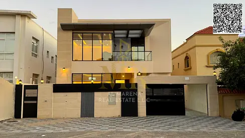 فيلا من المالك مباشر تشطيب شخصي ع شارع رئيسي قريب جميع الخدمات تملك حر لجميع الجنسيات وبدون دفعة مقدمة في أرقي مناطق عجمان..