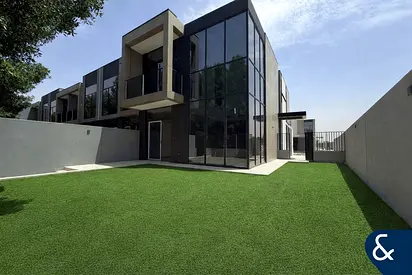 Prime Location | New Handover | 4 Bed G+2