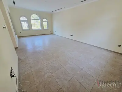 Legacy Small | Well Maintained | Vacant