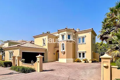 Quiet Location | Park Backing | 4 Bedroom