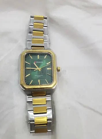 Stylish Curren Watch with Gold and Silver Finish stainless steel