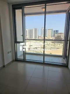 Bright &amp; Spacious | Partial Sea View | Call Now
