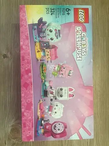 BARGAIN BRAND NEW LEGO 11215 GABBY BRICK BUILT CAT FRIENDS